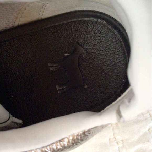 Goats Metallic Silver Platform Sneakers, 7 - Picture 8 of 8